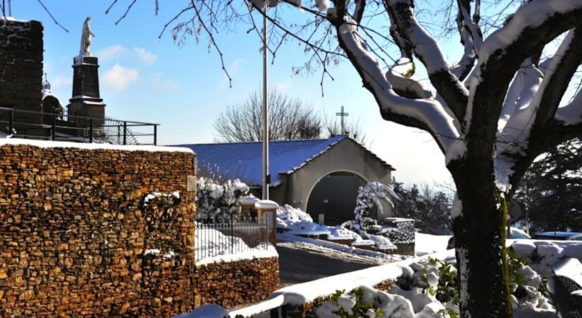 L'Ermitage Hotel Cuisine-A-Manger Saint-Cyr-au-Mont-d'Or Exterior foto